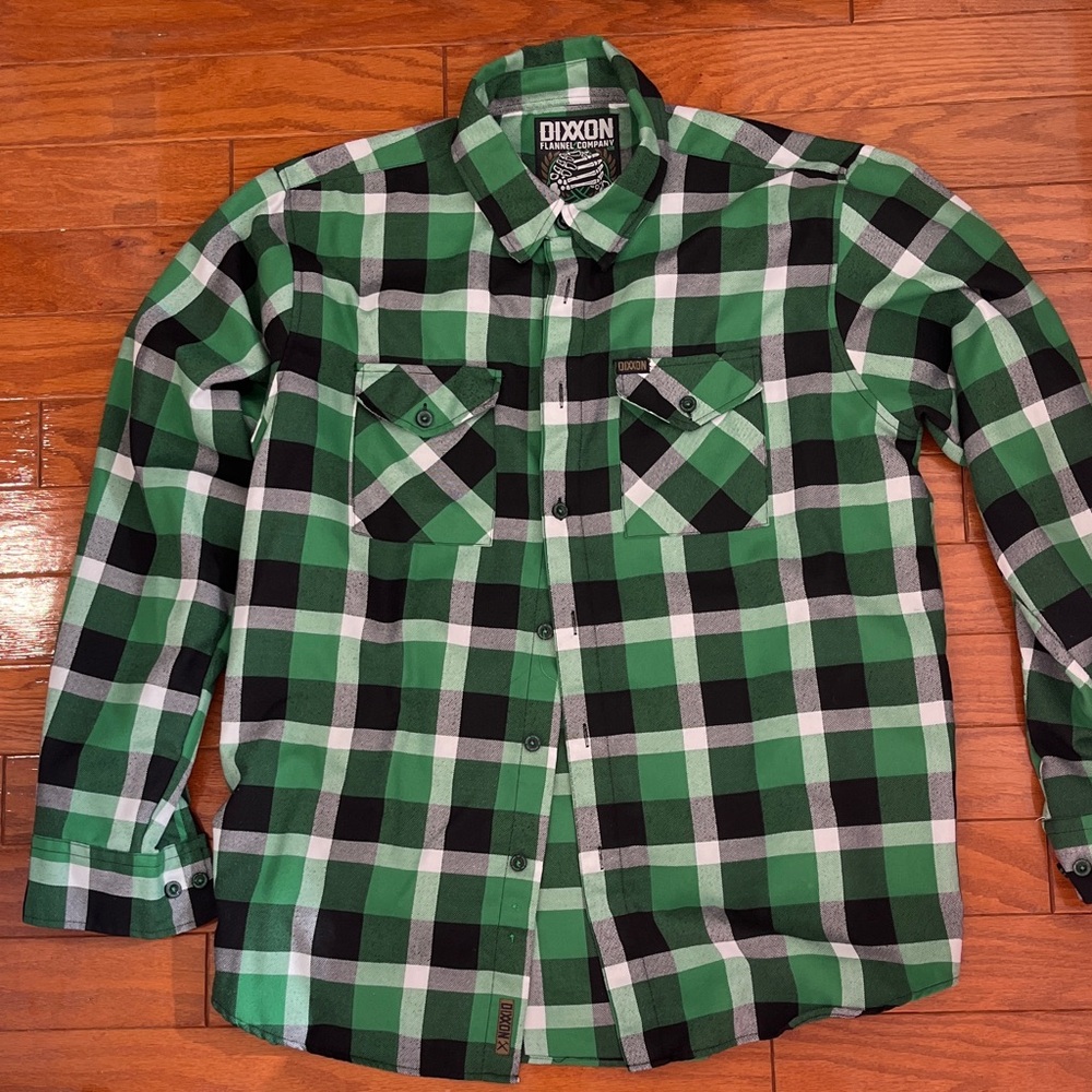 DIXXON Men's Green and Black Checkered Shirt